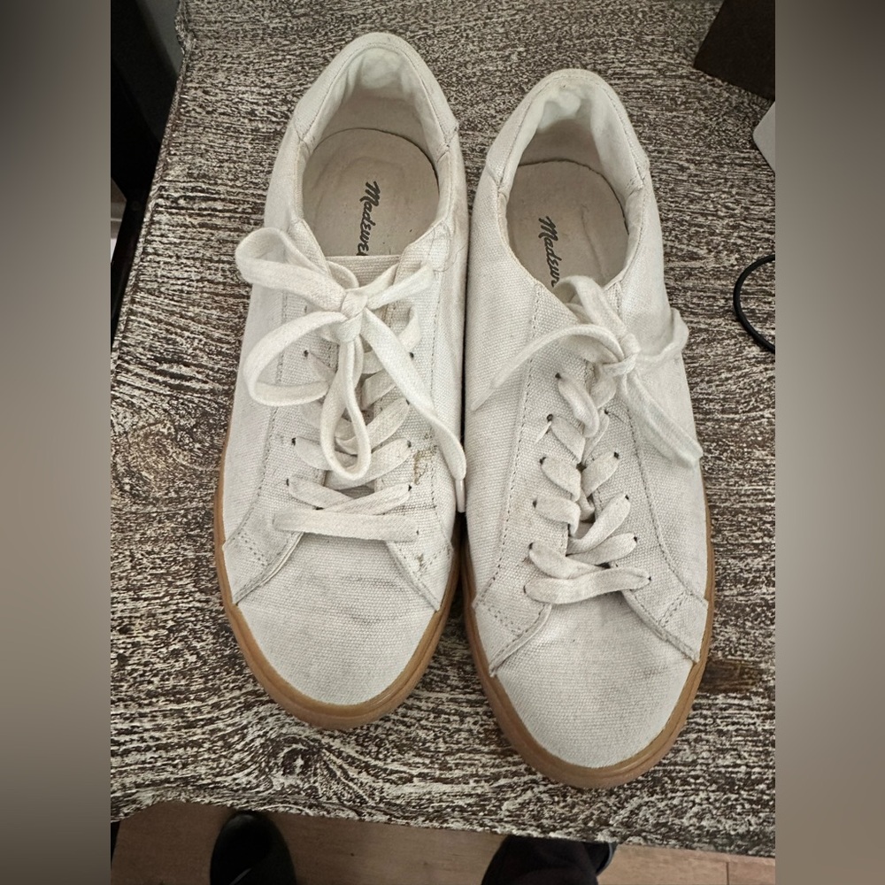 Madewell size 8.5 sidewalk low top sneakers in canvas